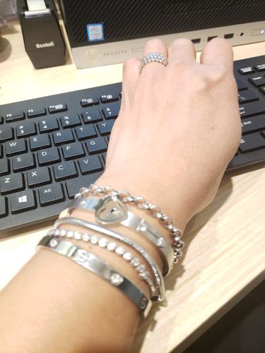 Customer photo review of HjärtLock™ Armband & Halsband Set