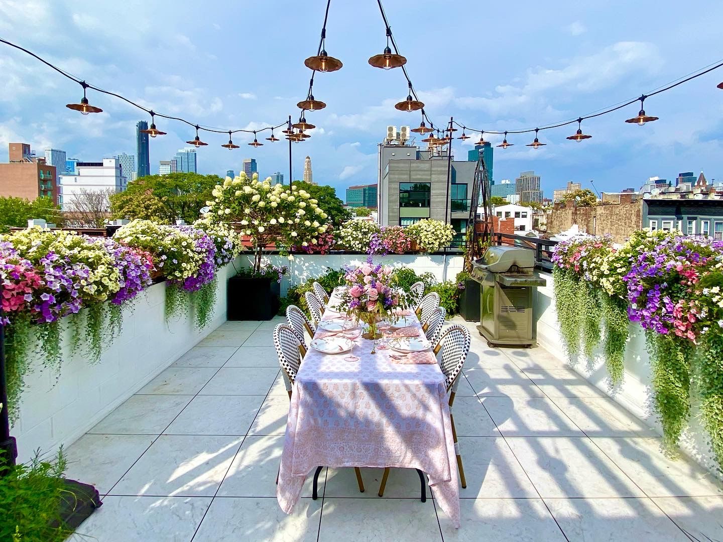 Customer photo review of Patio Metal Light Bulb Shade for Outdoor Commercial String Lights, E26, Silver
