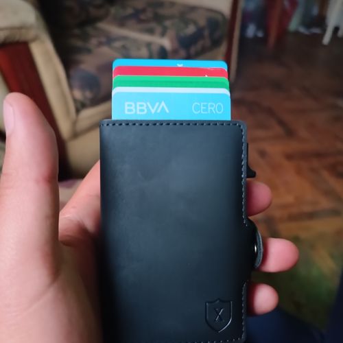 Customer photo review of Black & Red