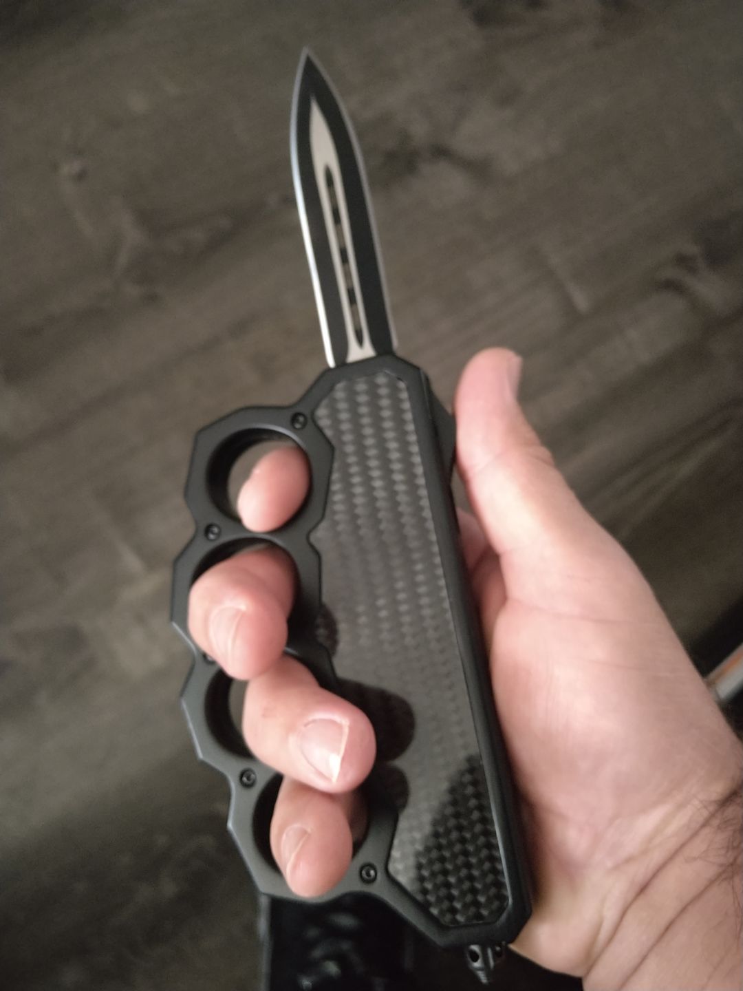 Customer photo review of *Pre Order* Knuckle OTF (Multiple Styles Available)