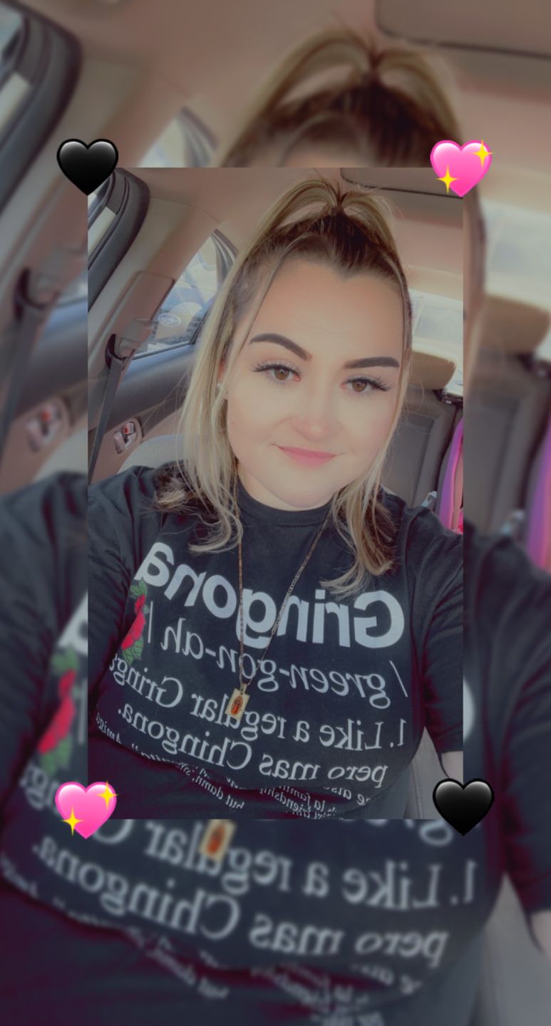 Customer photo review of OG Gringona Vintage Friendship Unisex Tee