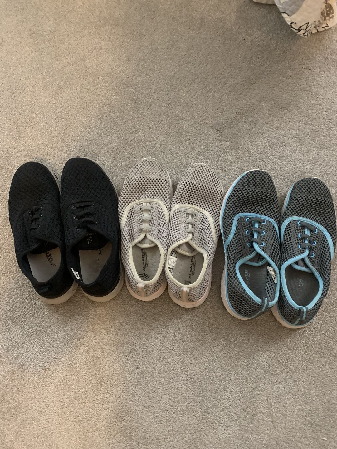 Customer photo review of Aleader Women's Xdrain Classic 1.0 Water Shoes
