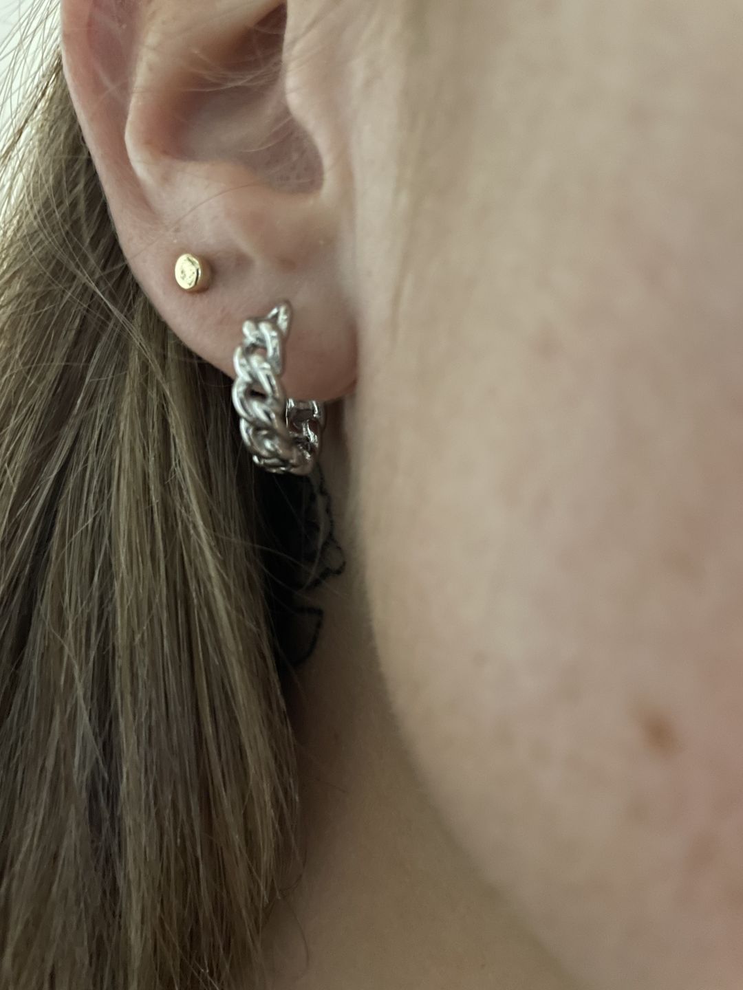 Customer photo review of Nevis Ohrringe | 18K vergoldet