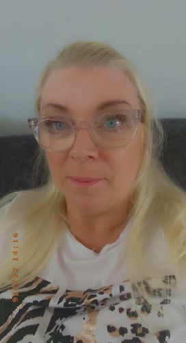 Customer photo review of Rosalique 3 in 1 Anti-Redness Miracle Formula SPF50