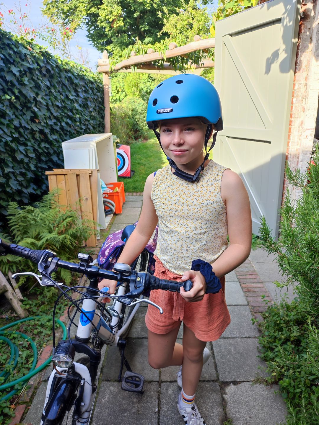 Customer photo review of Melon Bicycle Helmet Urban Active »Sydney«
