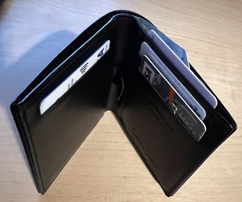 Customer photo review of Slimstar with small coin pocket