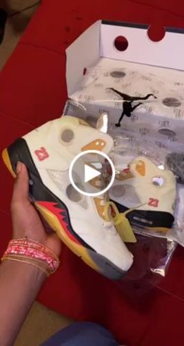 Customer video review of OFF-WHITE X AIR JORDAN 5