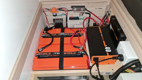Customer photo review of iTECH120X 12v 120Ah Lithium Deep Cycle Battery LiFePO4