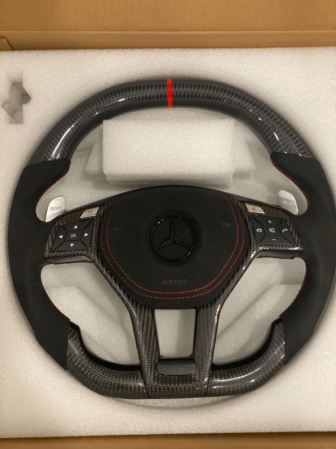 Customer photo review of MERCEDES AMG 12-15 A/C/CLA/CLS/GLA/GLK/E/SLK/SL W204 Custom Steering Wheel