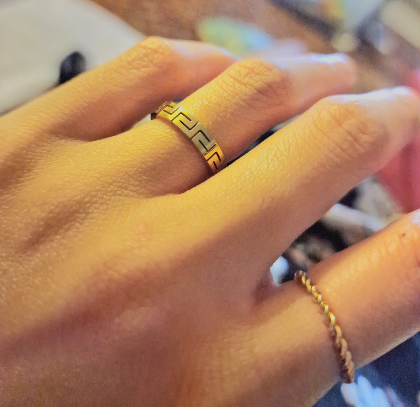 Customer photo review of Troja Ring | 18K vergoldet