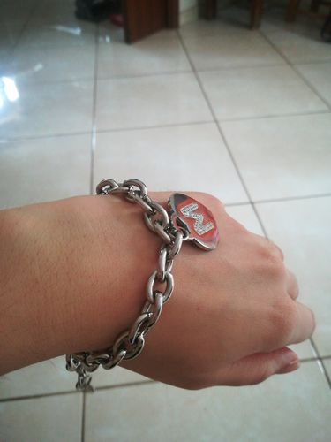 Customer photo review of Bracciale cuore con lettera