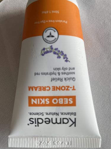 Customer photo review of קרם פנים טיפולי לעור פנים אדמומי, מגורה ומתקלף | SEBO T-ZONE CREAM