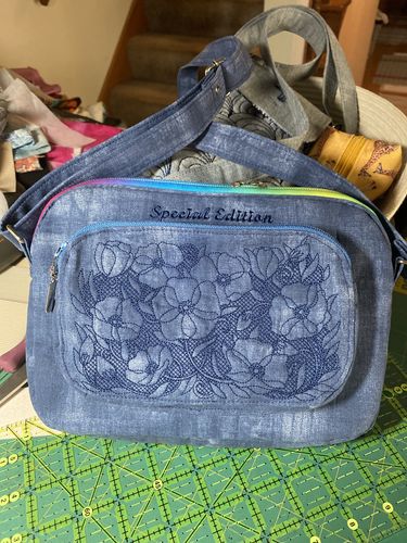 Customer photo review of Journey Pouch Pattern