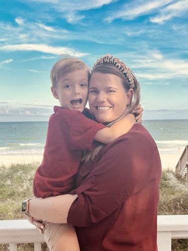 Customer photo review of STARS AND STRIPES CRYSTAL AMERICANA KNOTTED HEADBAND