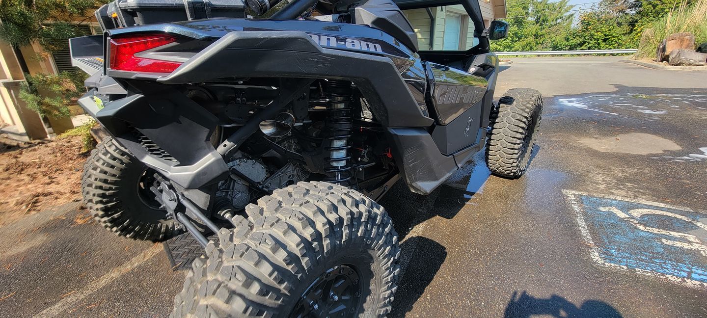 Customer photo review of RPMSxS Can-Am X3 E-Valve 3" Electronic Dump Valve Exhaust / Mid pipe