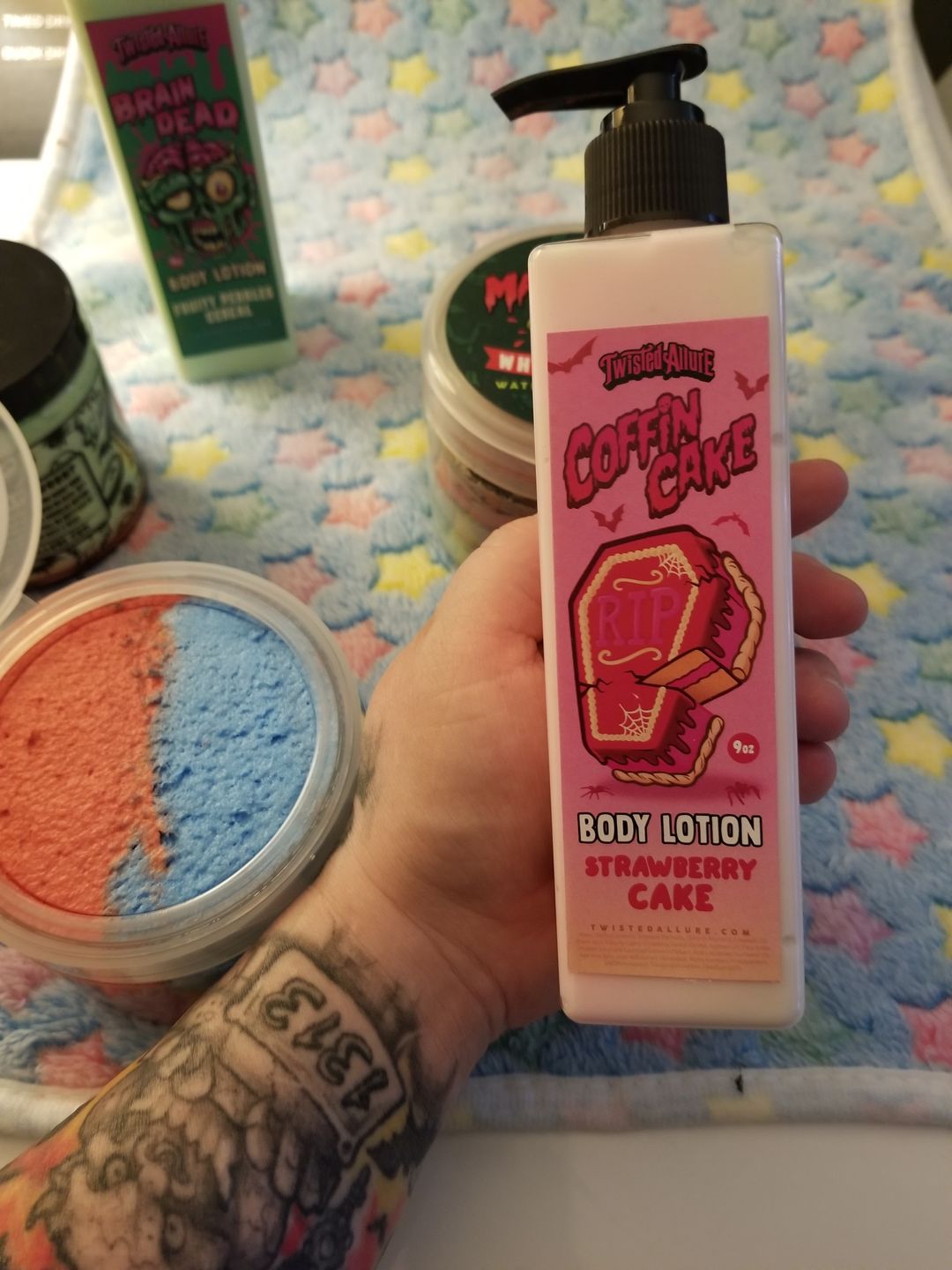 Customer photo review of Coffin Cake Body Lotion