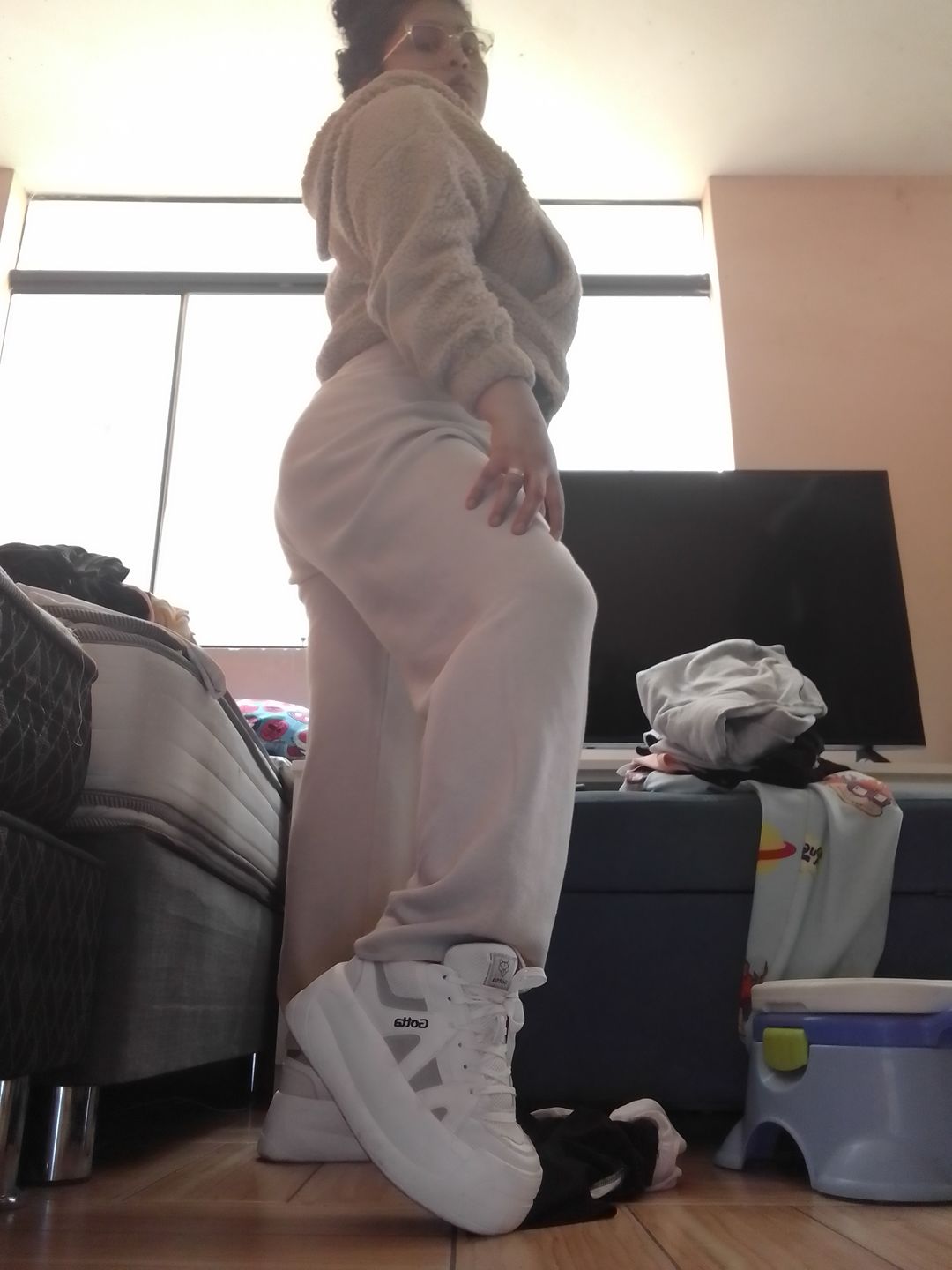 Customer photo review of ZAPATILLA BLANCA C7324