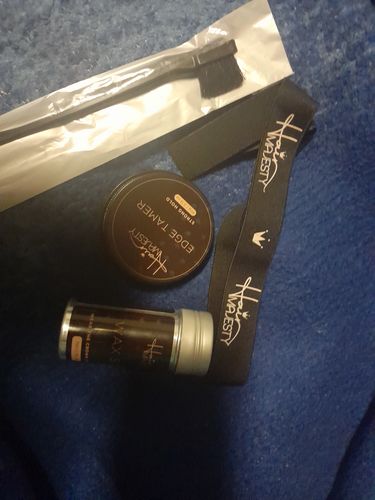 Customer photo review of Hair Majesty Wax Stick