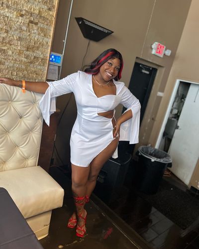 Customer photo review of Solid Color Elegant High Slipt Mini Dress