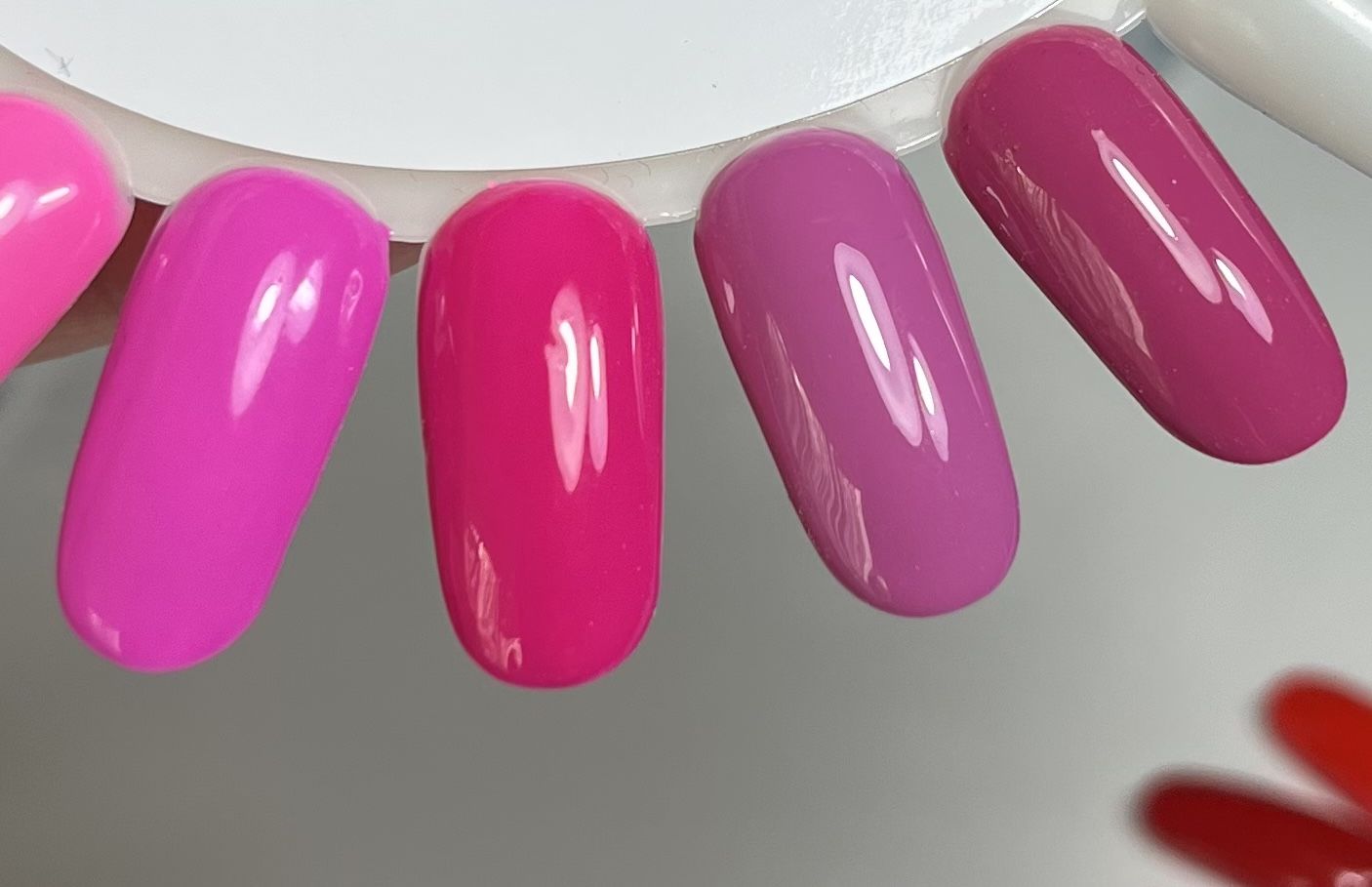 Customer photo review of Semilac 391 Raspberry Charm UV Gel Polish 7ml