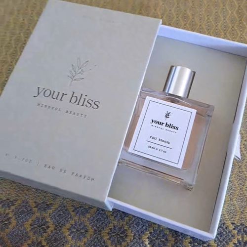 Customer photo review of FULL BLOOM