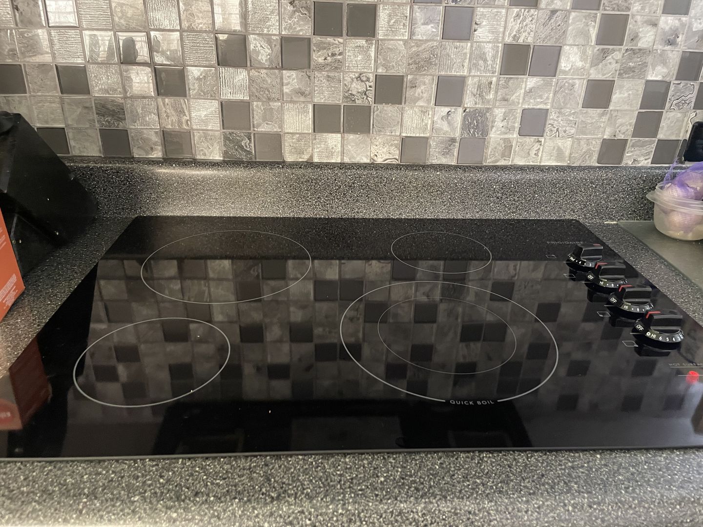 Customer photo review of FRIGIDAIRE FFEC3025UB Frigidaire 30'' Electric Cooktop
