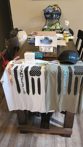 Customer photo review of LGND28 Mystery CASH Box