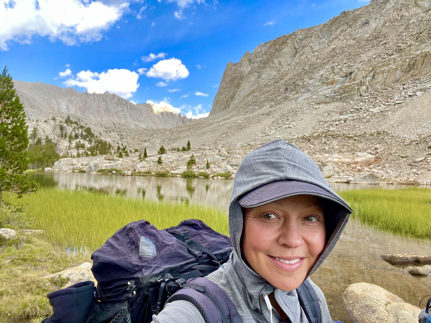 Customer photo review of WOMEN'S RIVER RUN HOODIE