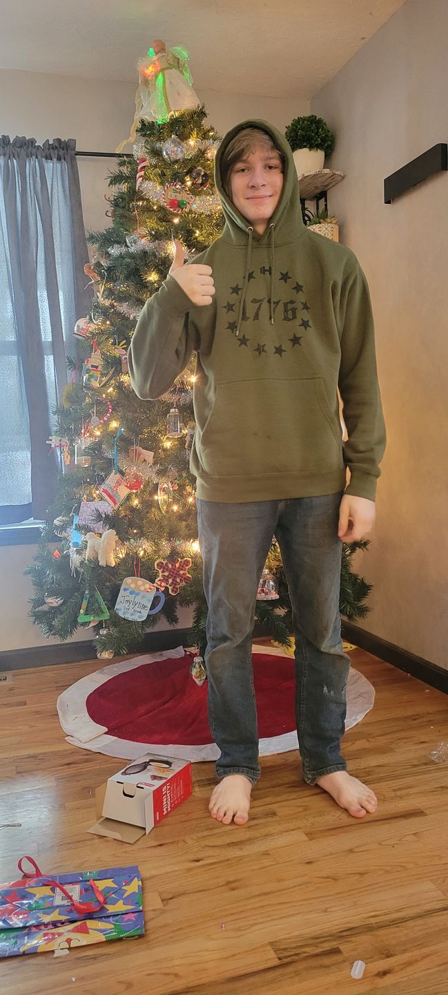 Customer photo review of 1776 Circle Stars Hoodie