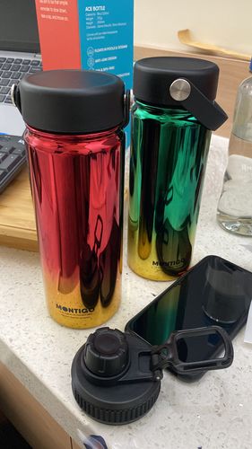 Customer photo review of The Dazzling Bundle - Chrome Ace Bottle 530ml (18oz)