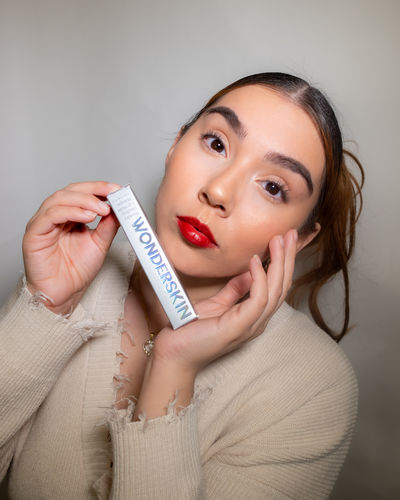 Customer photo review of WONDER BLADING Peel & Reveal Lip Stain Kit