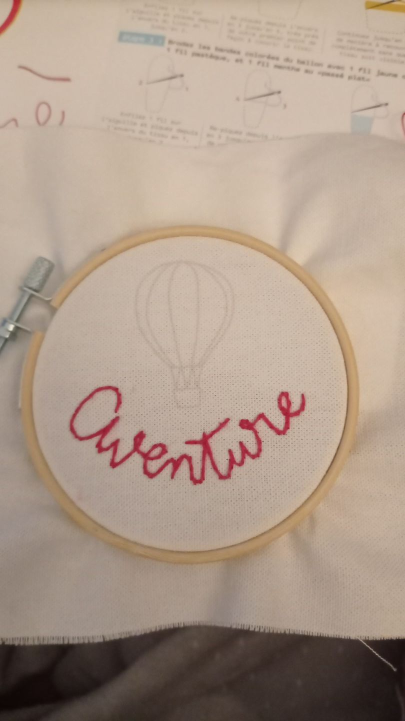 Customer photo review of Kit Broderie Montgolfière