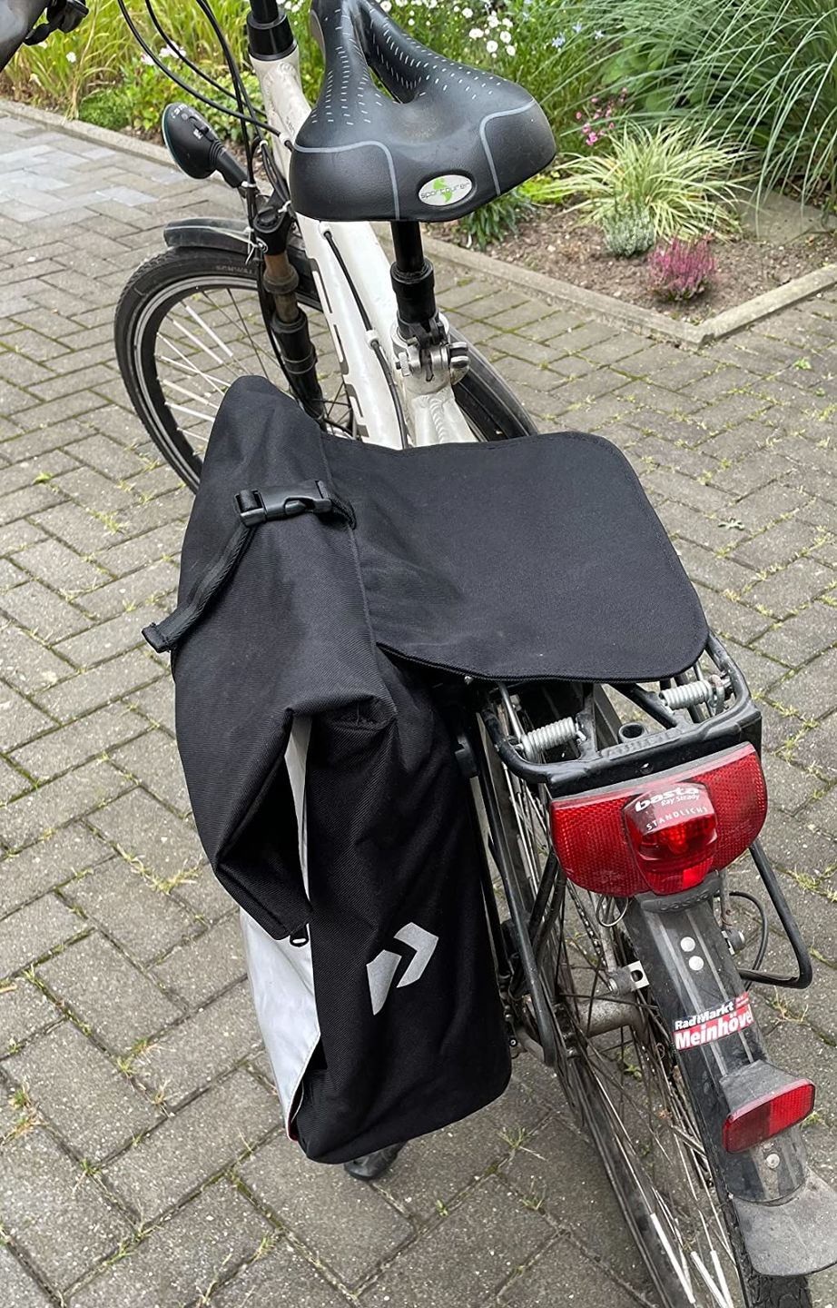 Customer photo review of Rucksack Fahrradtasche 2-in-1 reflektierend - Urban Create