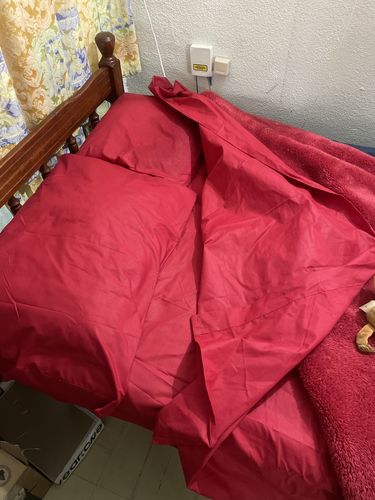 Customer photo review of Juego de Sábanas Básica Algodón Percal 200 -Tamaño y color a elegir