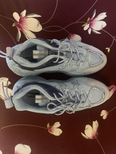 Customer photo review of Singalmaha Sky Sneaker