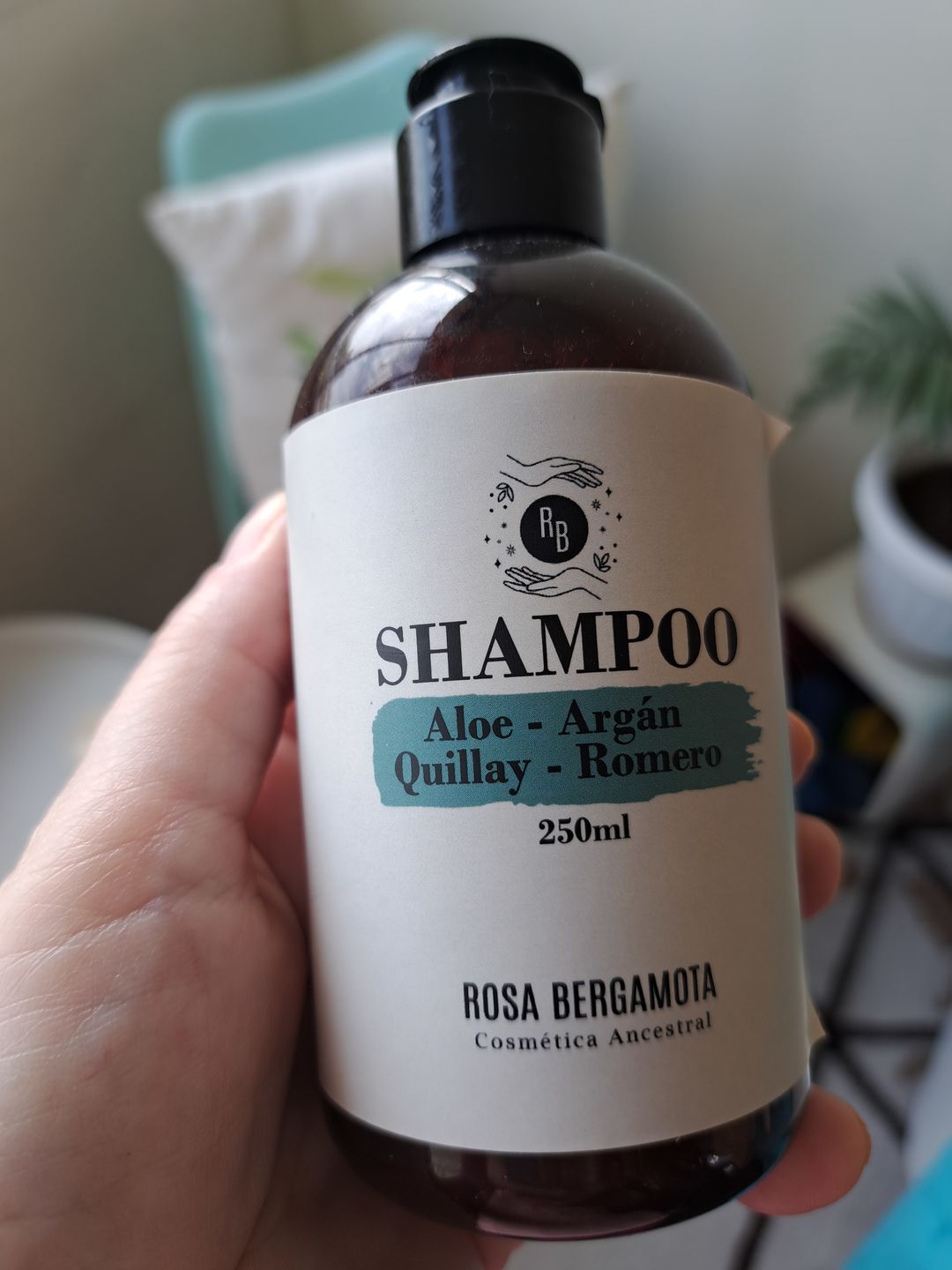 Customer photo review of Shampoo Anticaída 250ml