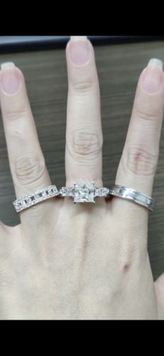 Customer photo review of 3ct Picasso Engagement Ring
