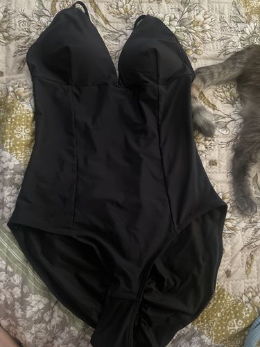 Customer photo review of Skye Bodysuit Recycled BLACK