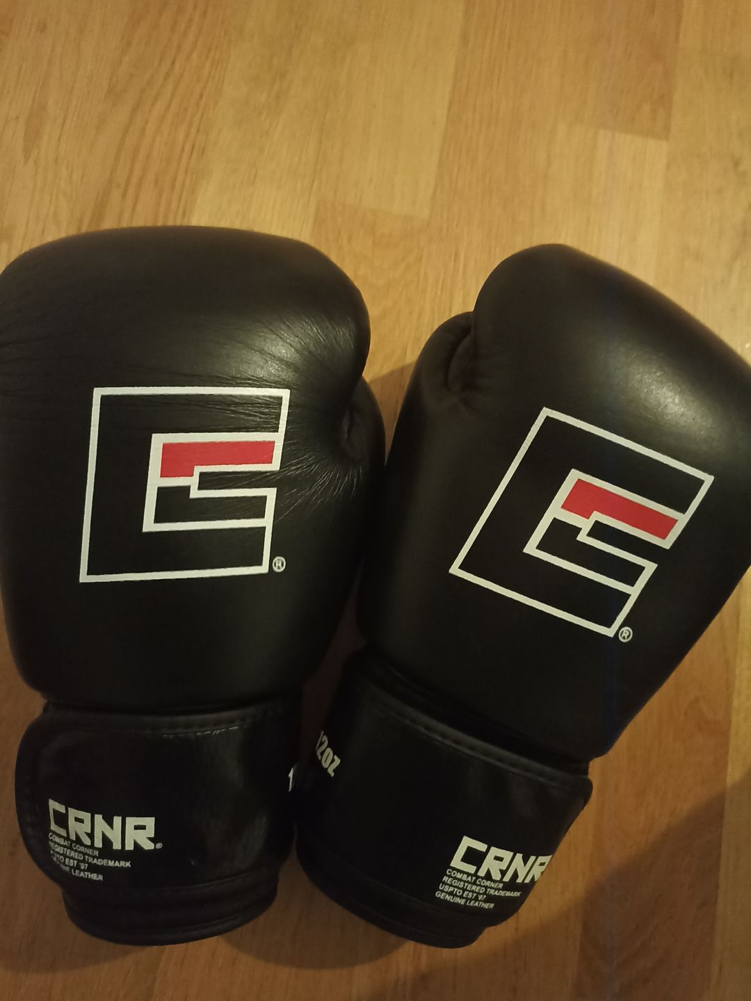 Customer photo review of Proper Boksehansker - Svart