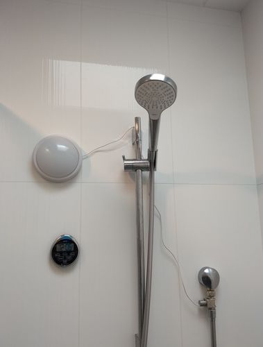 Customer photo review of The Shower Wizard