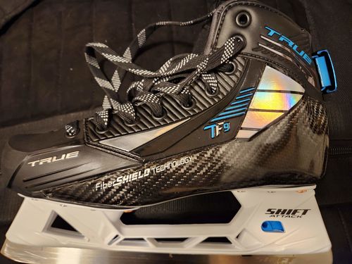 Customer photo review of True TF9 Senior Goalie Skates