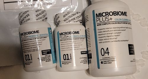 Customer photo review of The Complete MB Bundle - Probiotic, Prebiotic, Colon Cleanse & 18 plant based Enzymes