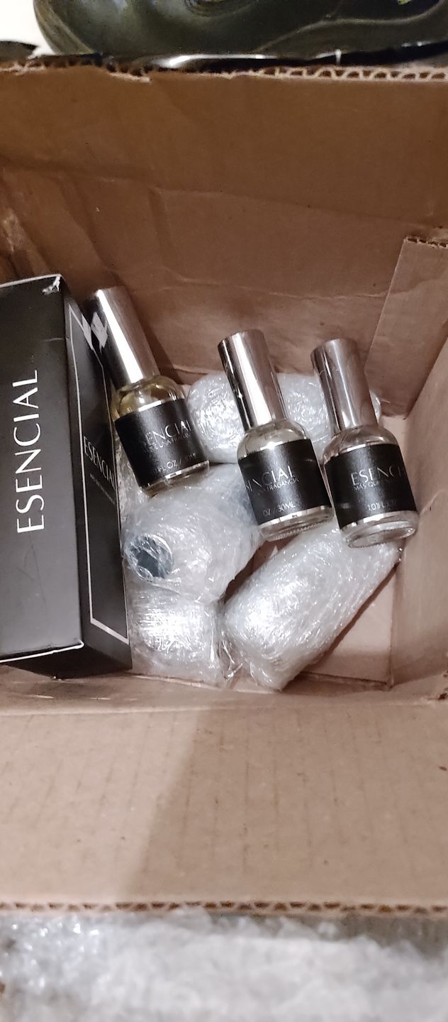 Customer photo review of H250 Inspirado en: Elysium Pour Homme Parfum Cologne - Roja Dove