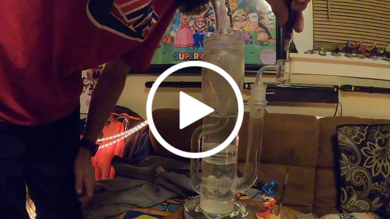 Customer video review of WHIRLWIND QUARTZ BANGER - 90° DEGREE | YL