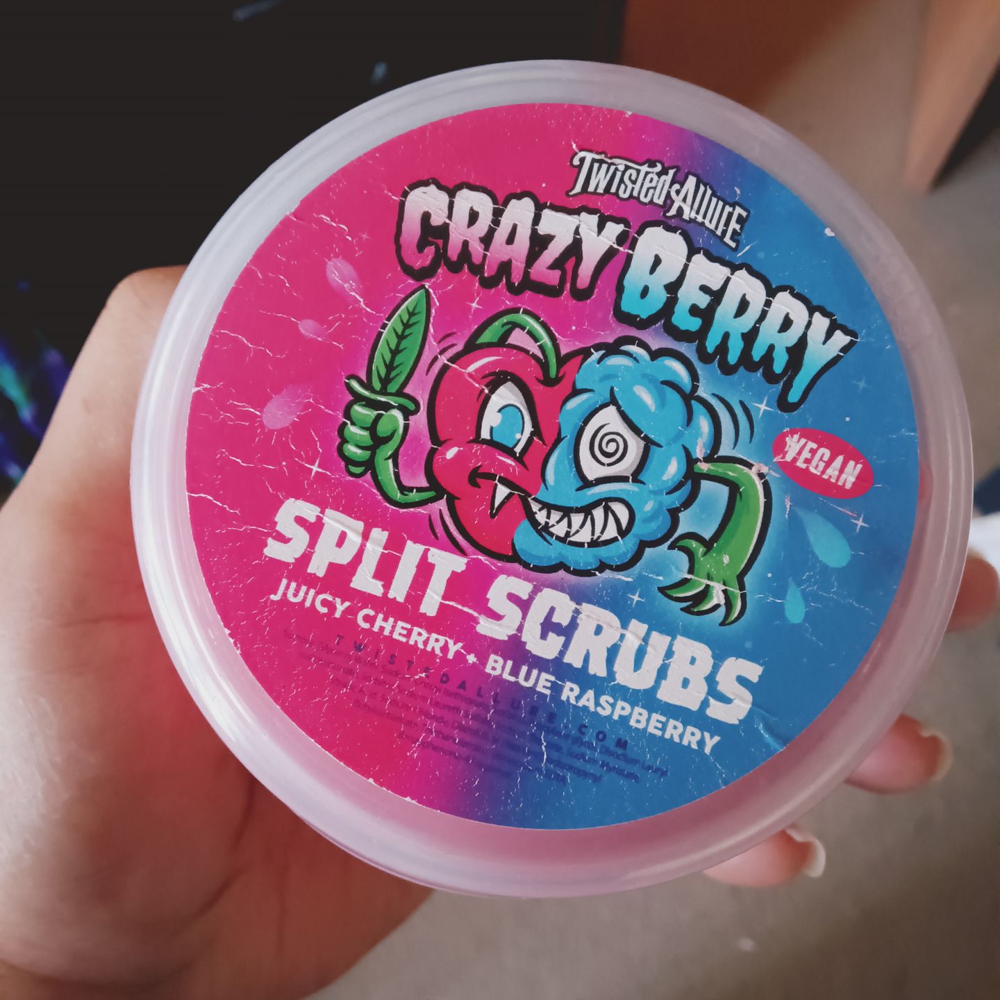Customer photo review of Crazy Berry Split Scrub (Blue Raspberry & Cherry)