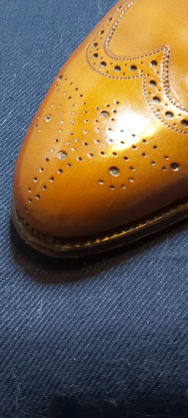 Customer photo review of Saphir Medaille D'or Mirror Gloss Wax