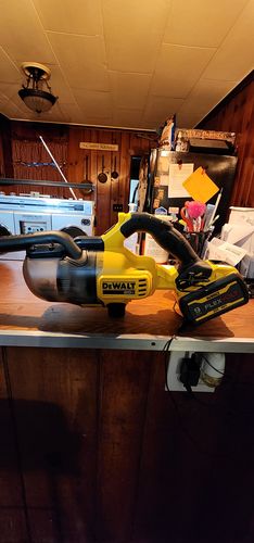 Customer photo review of DEWALT DCV501HB 20V Cordless Dry Hand Vacuum (Tool only)