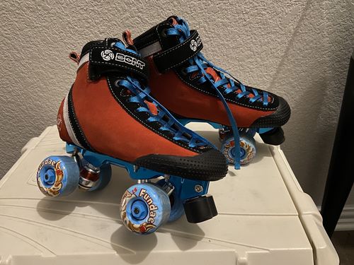 Customer photo review of ParkStar Roller Skate Boots