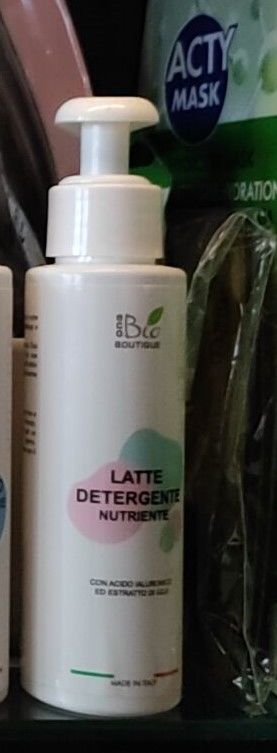 Customer photo review of Latte Detergente Nutriente