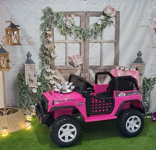 Customer photo review of Kate Easter/Spring Secret Garden Backdrop for Cake Smash Designed by Kathie Chase